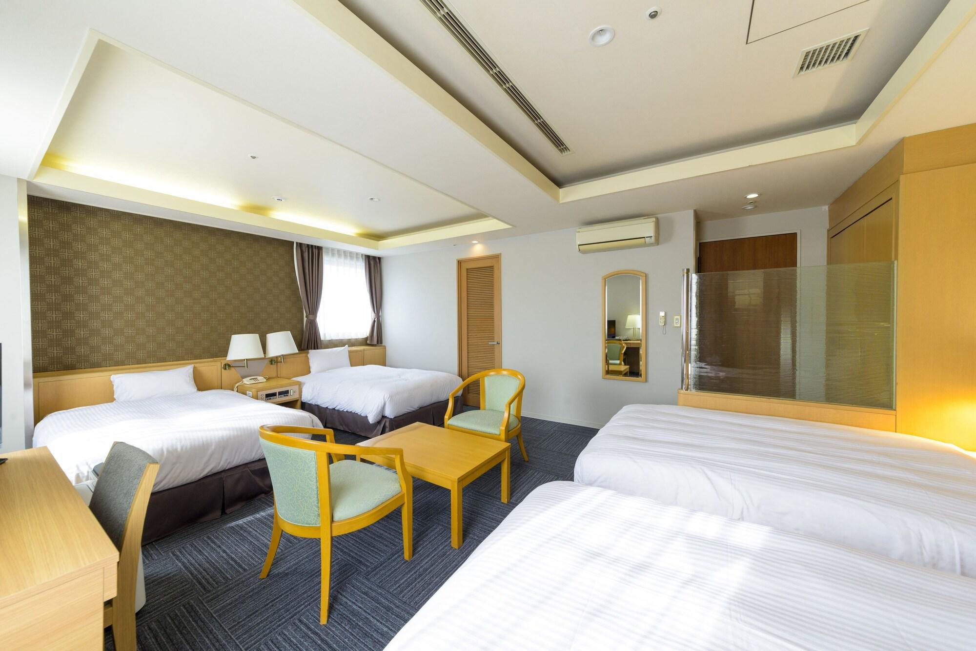 Surestay Plus Hotel By Best Western Shin-Осака Екстер'єр фото