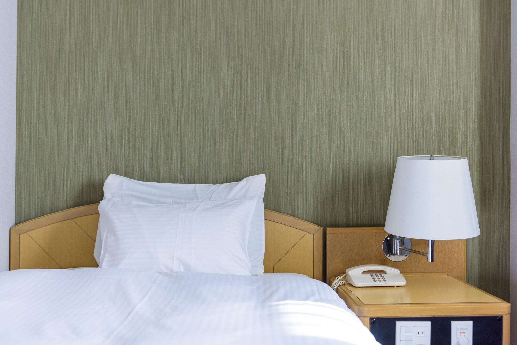 Surestay Plus Hotel By Best Western Shin-Осака Екстер'єр фото