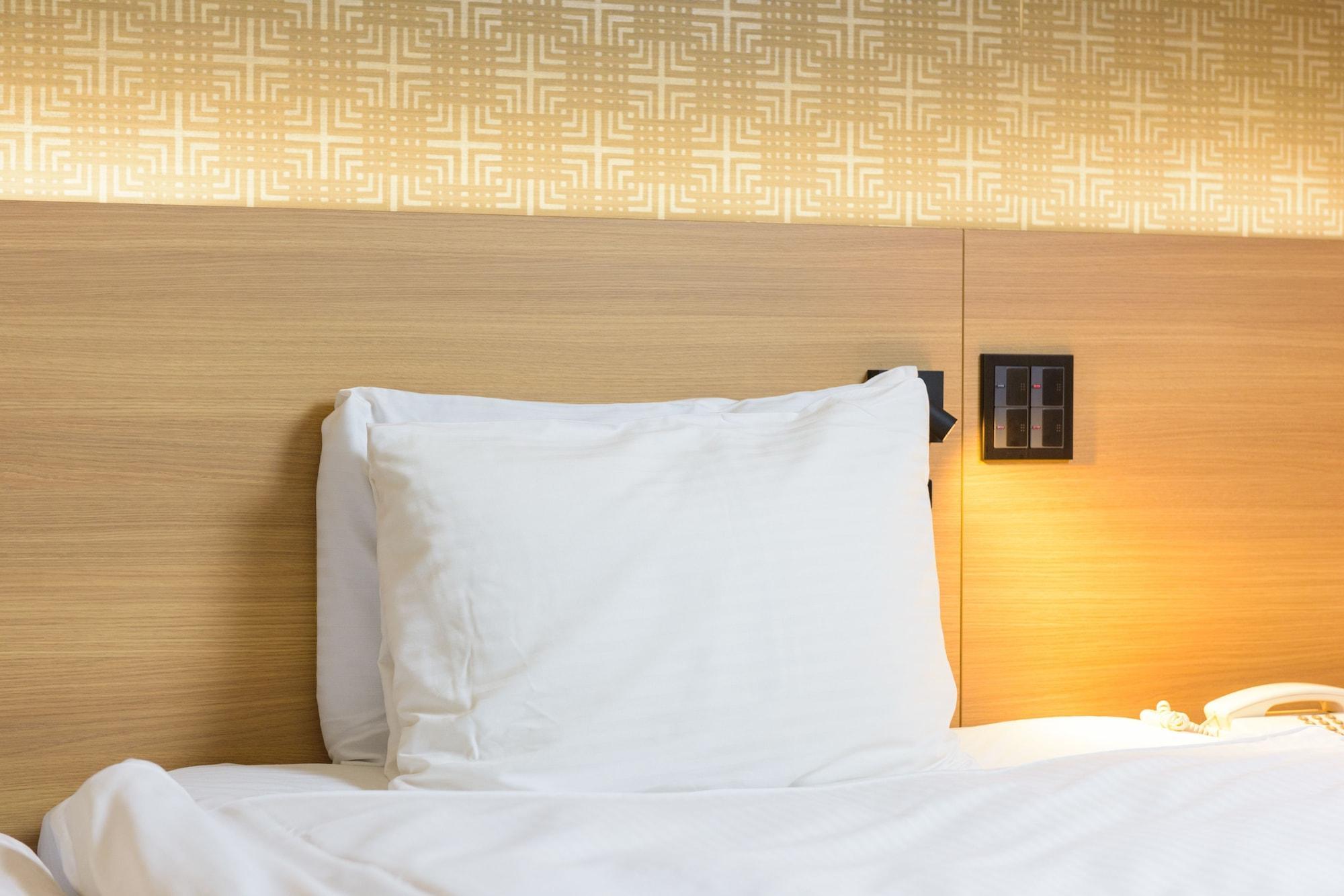Surestay Plus Hotel By Best Western Shin-Осака Екстер'єр фото